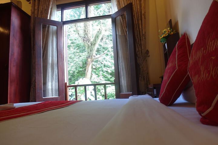 Room 25 of 68
