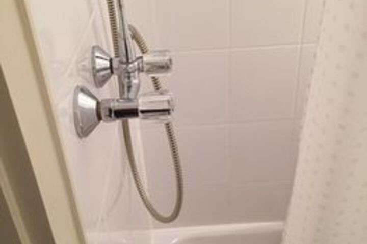 Room 6 of 26