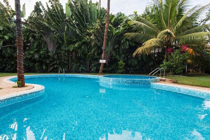 Pool 51 of 118