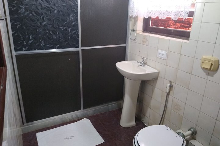 Room 11 of 26
