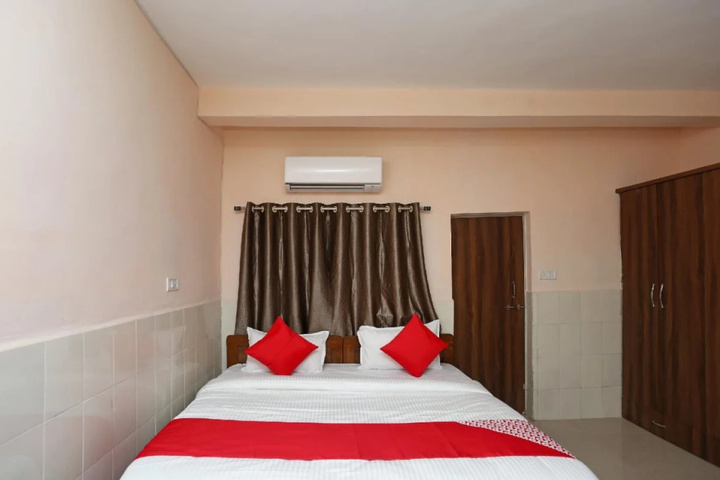 Room 2 of 14