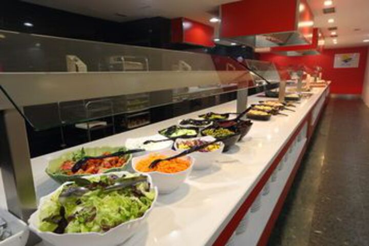 Dining 46 of 48