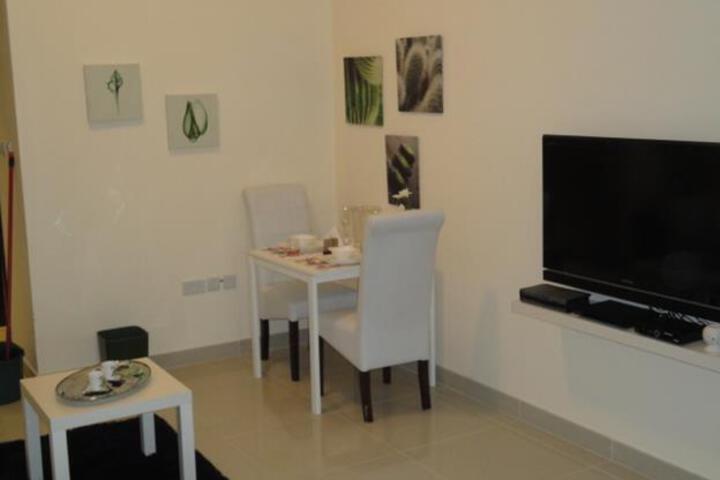 Room 3 of 6