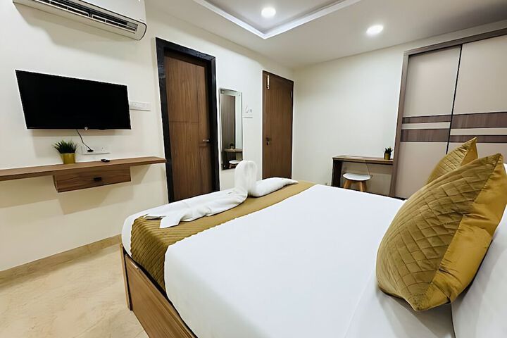 Room 25 of 41
