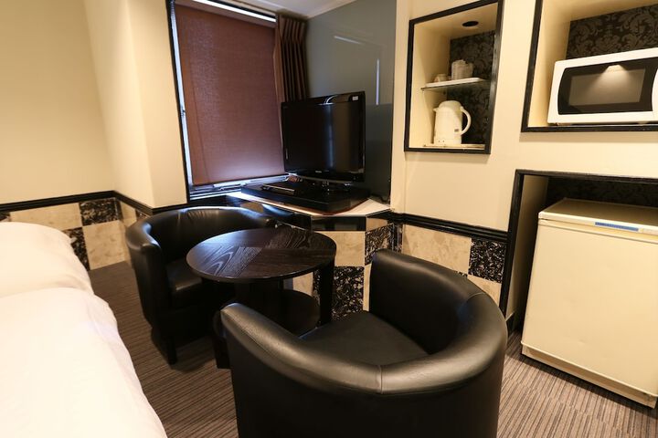 Room 14 of 35