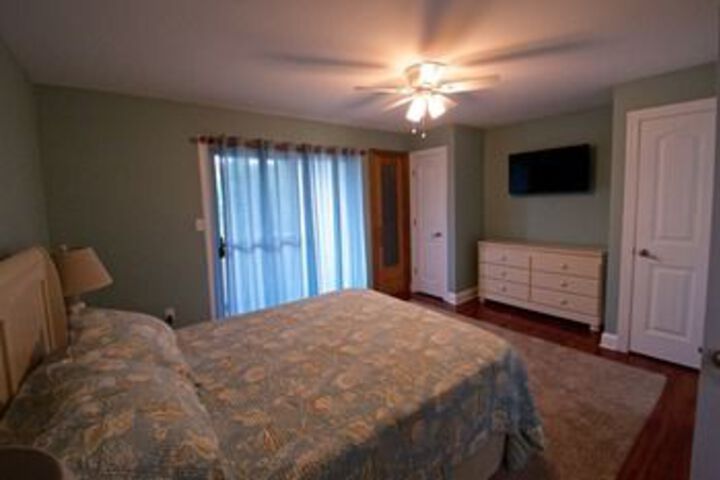 Room 8 of 21