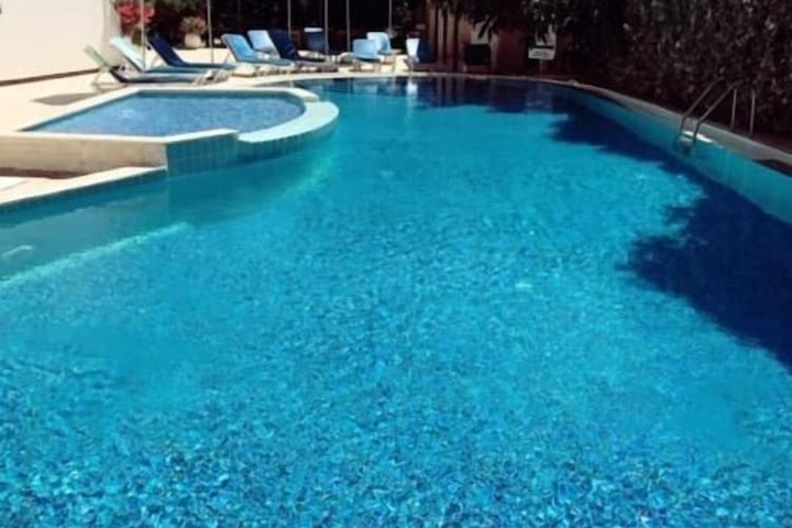 Pool 27 of 50