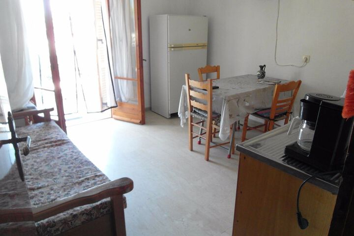 Room 8 of 29