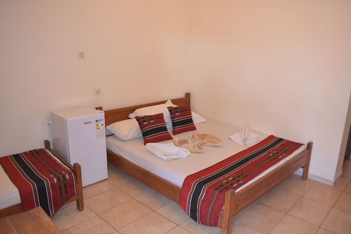 Room 4 of 56