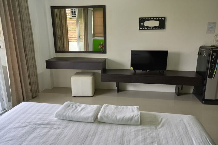 Room 34 of 94