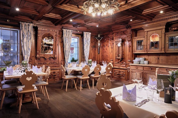 Dining 148 of 204