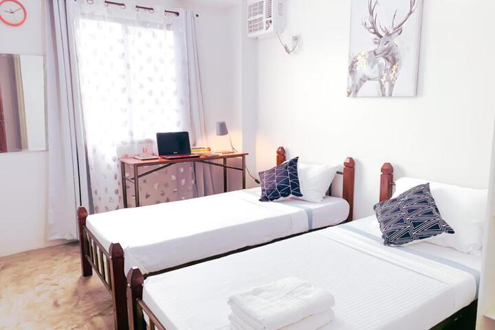 Gplace Hotel