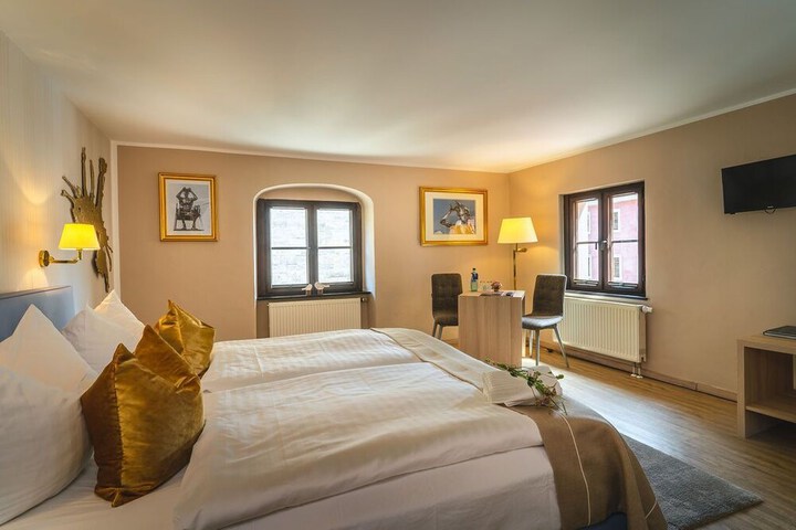 Room 16 of 84
