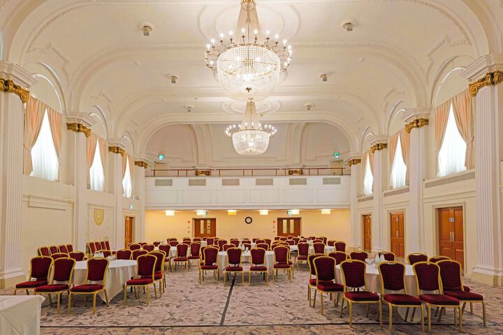 Ballroom/Hall 60 of 79