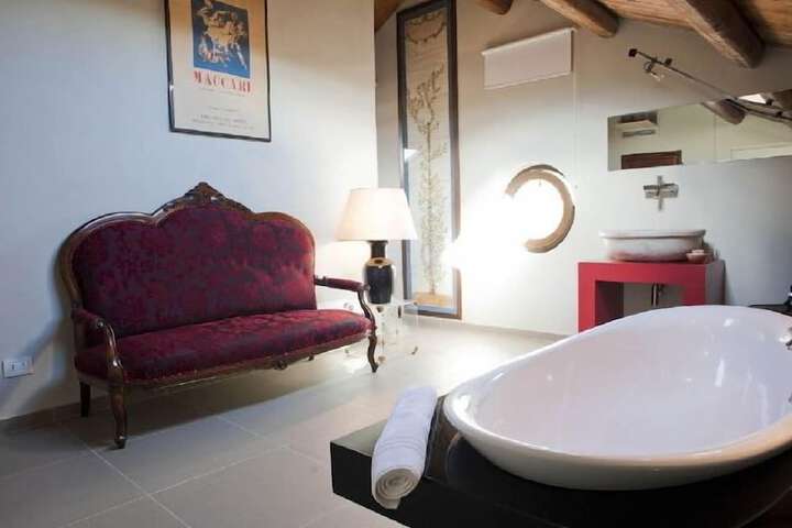 Room 20 of 70