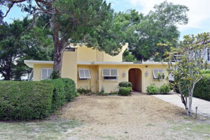 233 Cedar Street by Hodnett Cooper in St. Simons Island, GA
