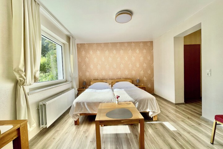 Room 26 of 37