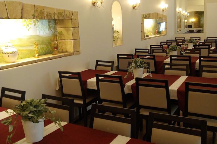 Dining Photos