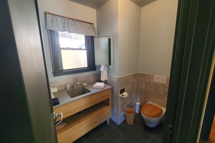 Deluxe Suite (6 of 15)