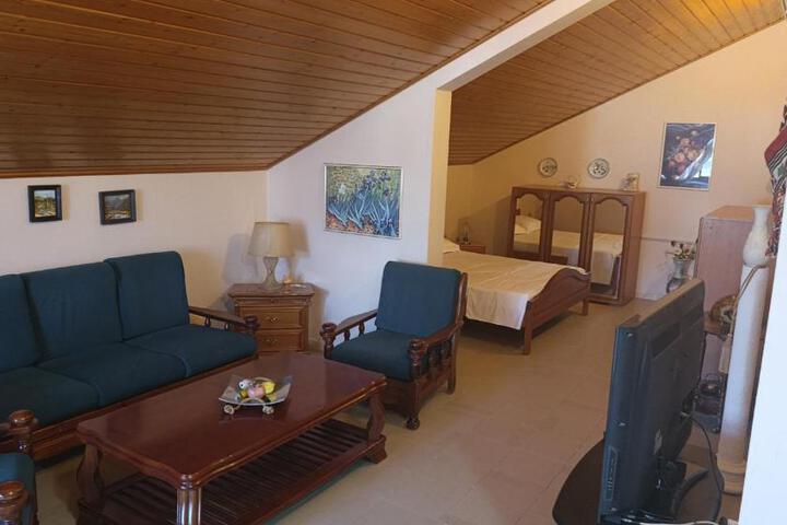 VILLA PEPETO Durres Albania