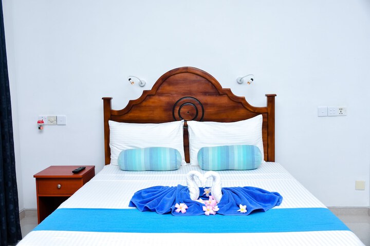 Room 10 of 52