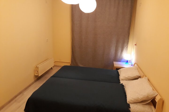 Room 6 of 17