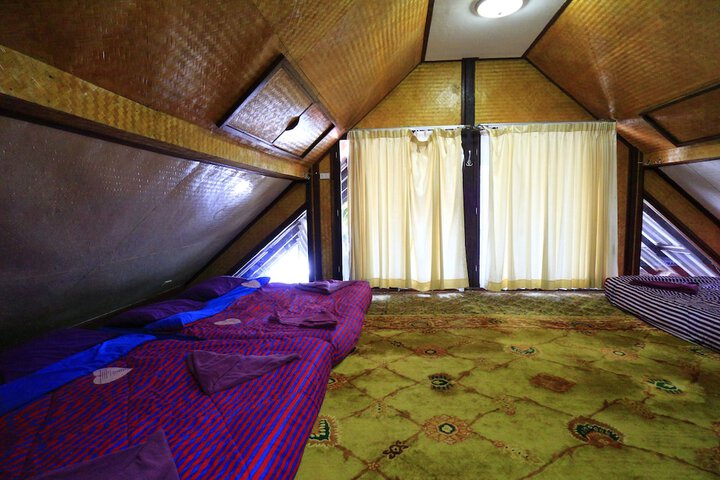 Room 30 of 135