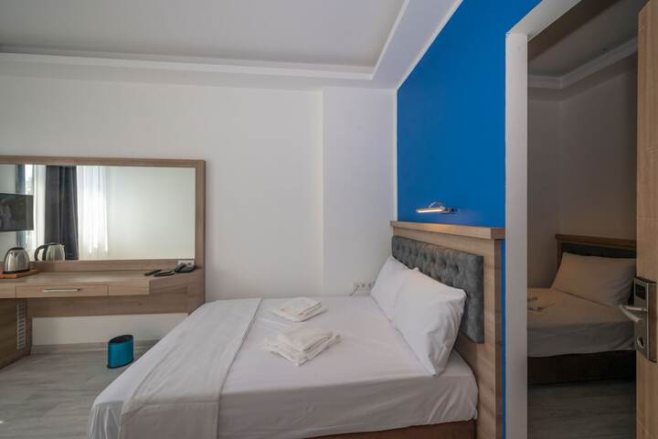 Room 7 of 22