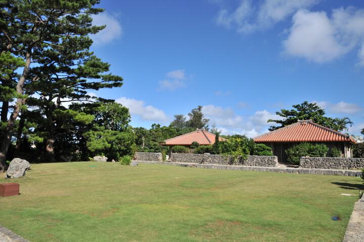 Room 75 of 96
