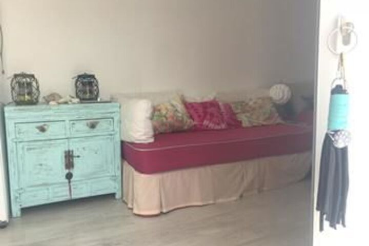 Room 16 of 25