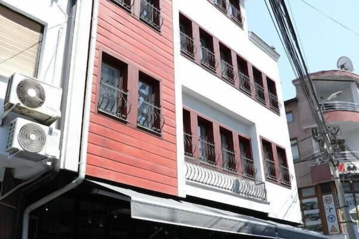 Bruti Hotel