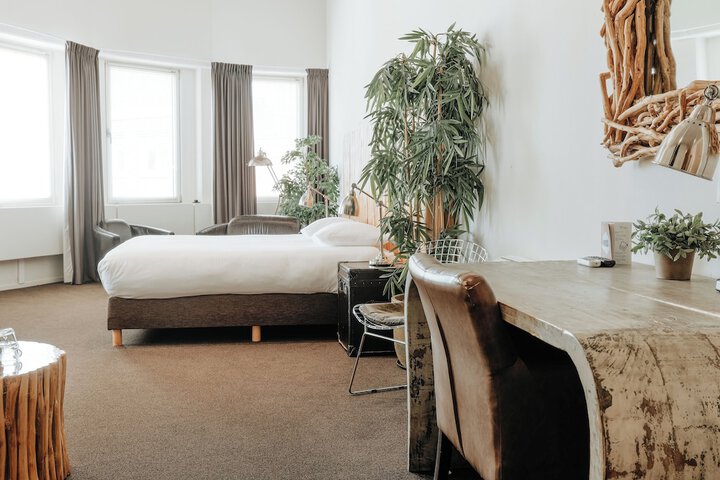 Room 35 of 67