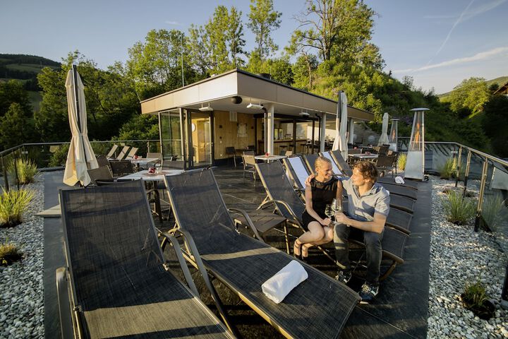 Sundeck 61 of 66