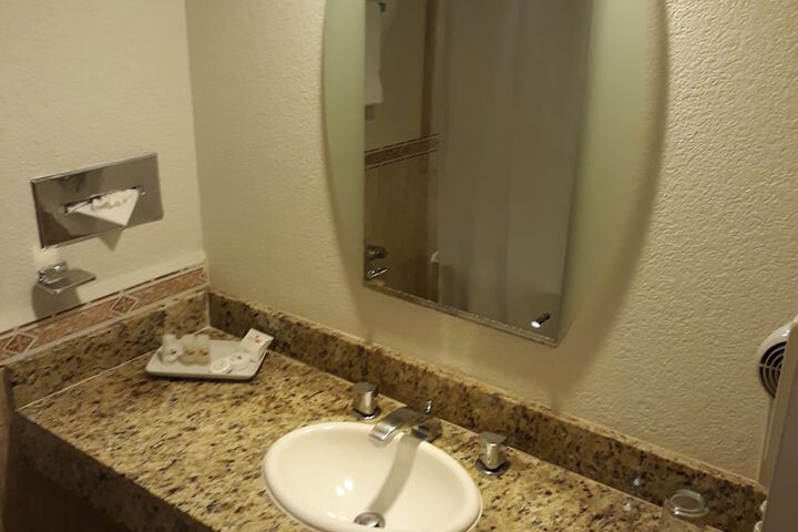 Clean Restrooms