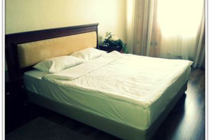 Room 10 of 30