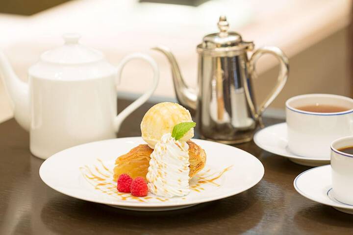 Breakfast/Coffee Service 125 of 189