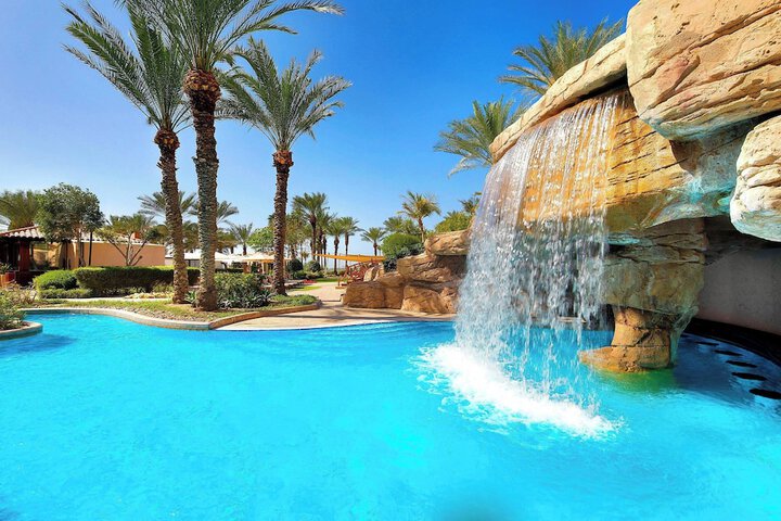 Pool 68 of 190
