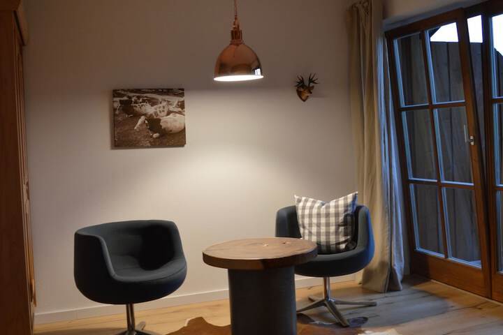 Room 22 of 48