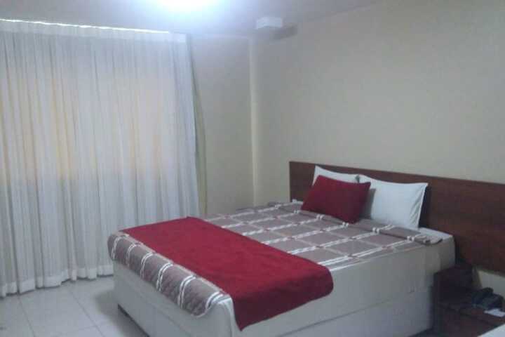 Room 9 of 24