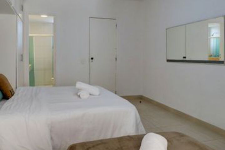 Room 41 of 104