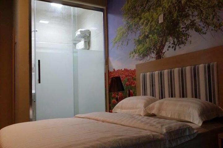 Om Hotel