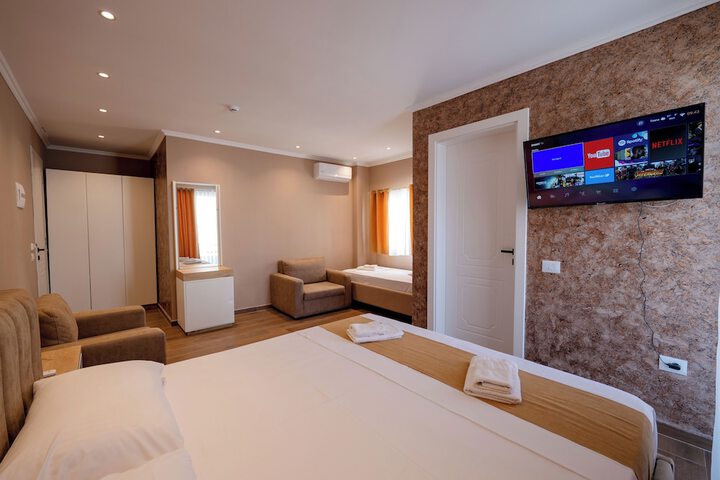 Room 92 of 129