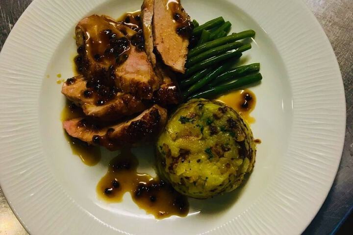 Dining 67 of 82