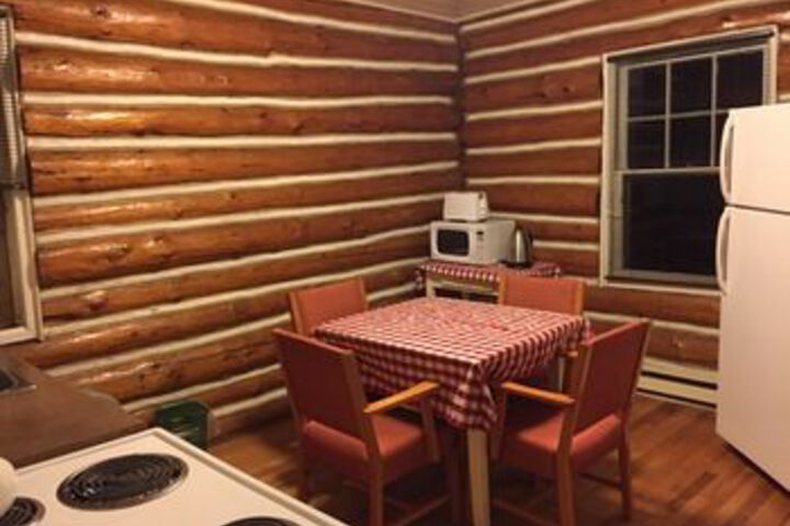 Room 51 of 86