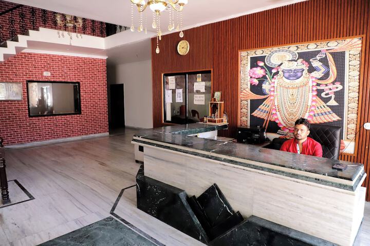 Hotel Interior 31 of 44