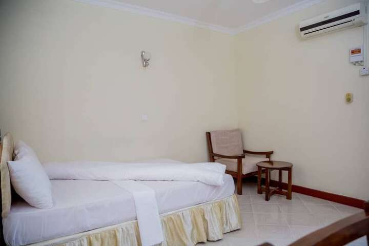 Room 16 of 54