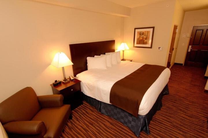 Standard | King Bed (18 of 21)