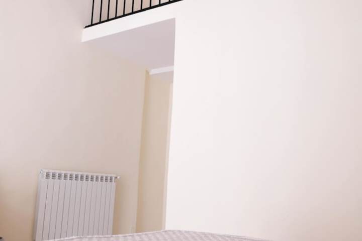 Room 29 of 47