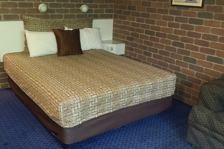 Room 11 of 61