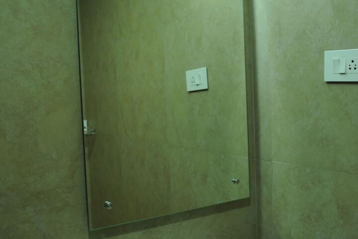 Room 7 of 39